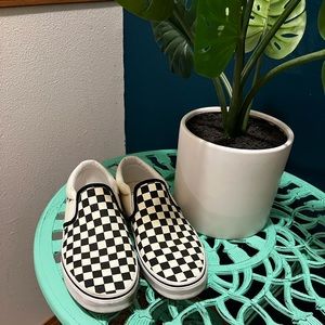 Mens off white and black checkerboard Vans